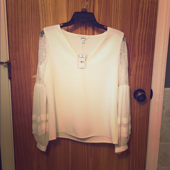 Express Tops - Beautiful Express Blouse